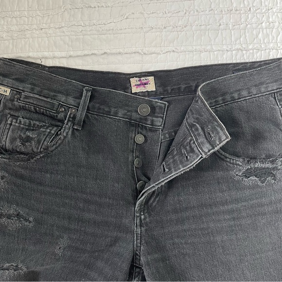 Citizen of Humanity Black Distressed Emerson Boyfriend Slim Shorts Size 27 - Picture 4 of 8